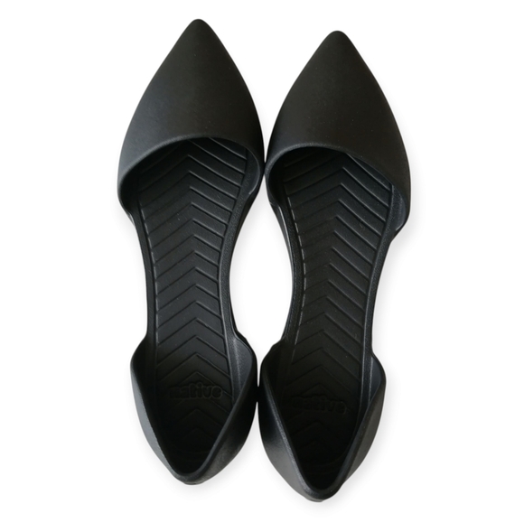 Native Audrey D'Orsay Black Pointed Toe Flat Rubber Comfort Waterproof Slip On 7 - Picture 1 of 14